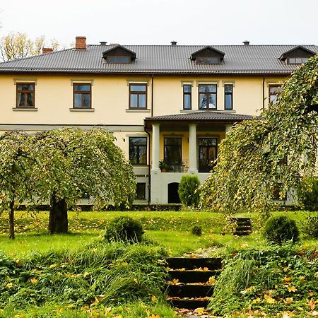 Hotel Grasu Pils Cesvaine Exteriör bild